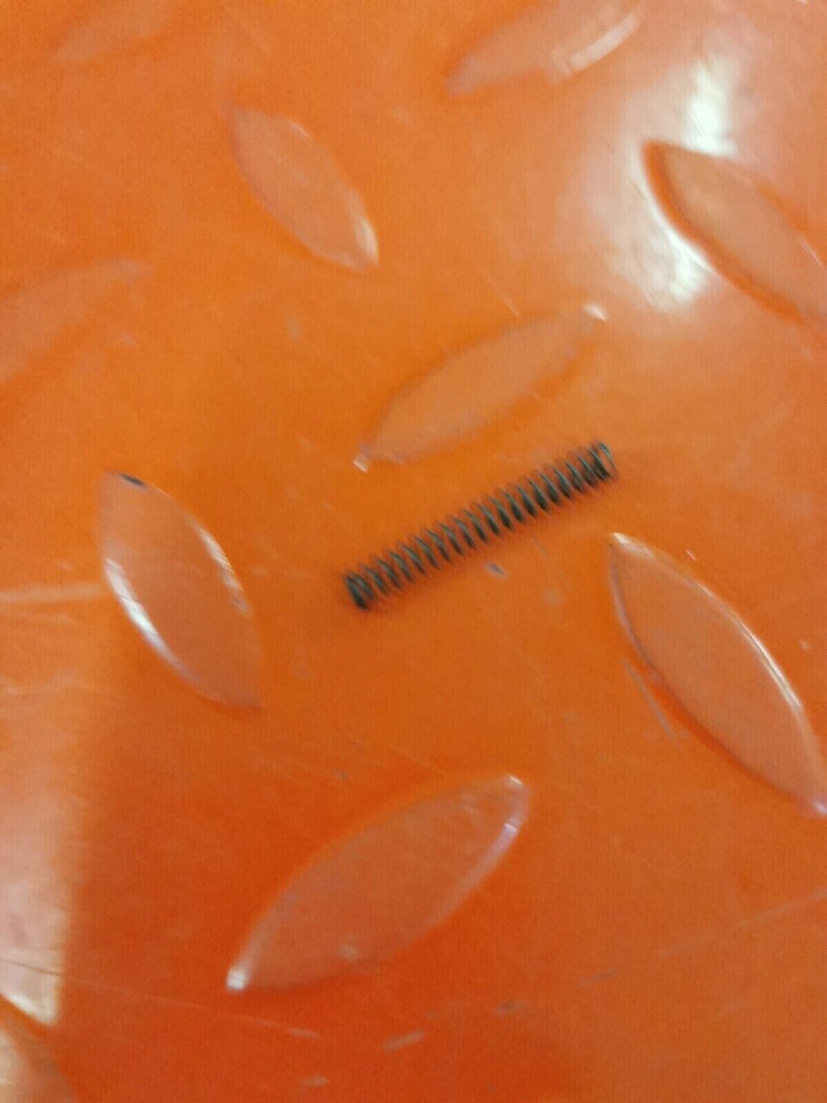 NOS PUCH CARBURETOR BLEEDER SPRING 773-640-002 P3