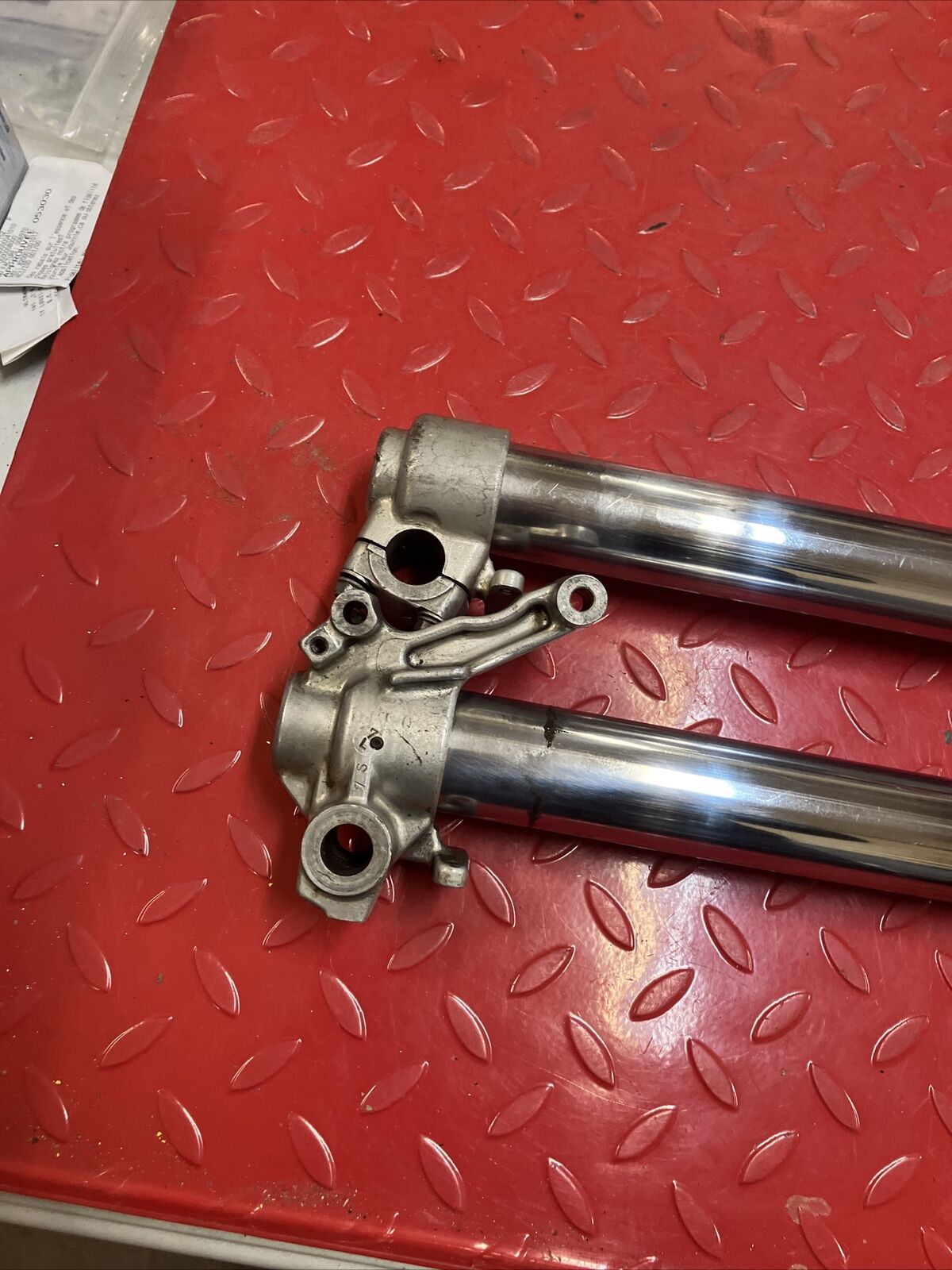 Suzuki RM250 1992 left right front forks 51103-28C71 51104-28C71