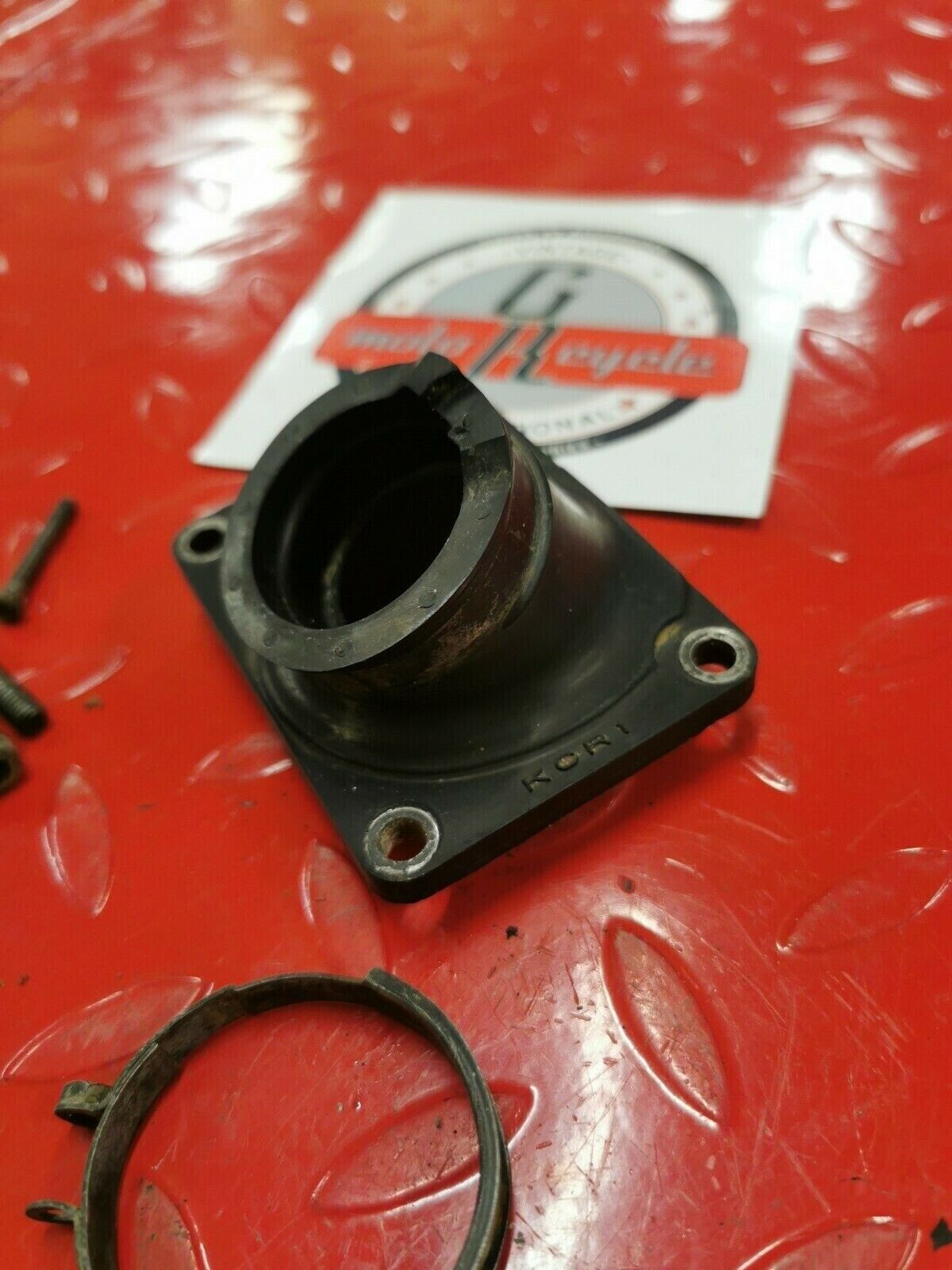 Yamaha DT250 1977 intake manifold caburetor joint boot insulator 1978 1979