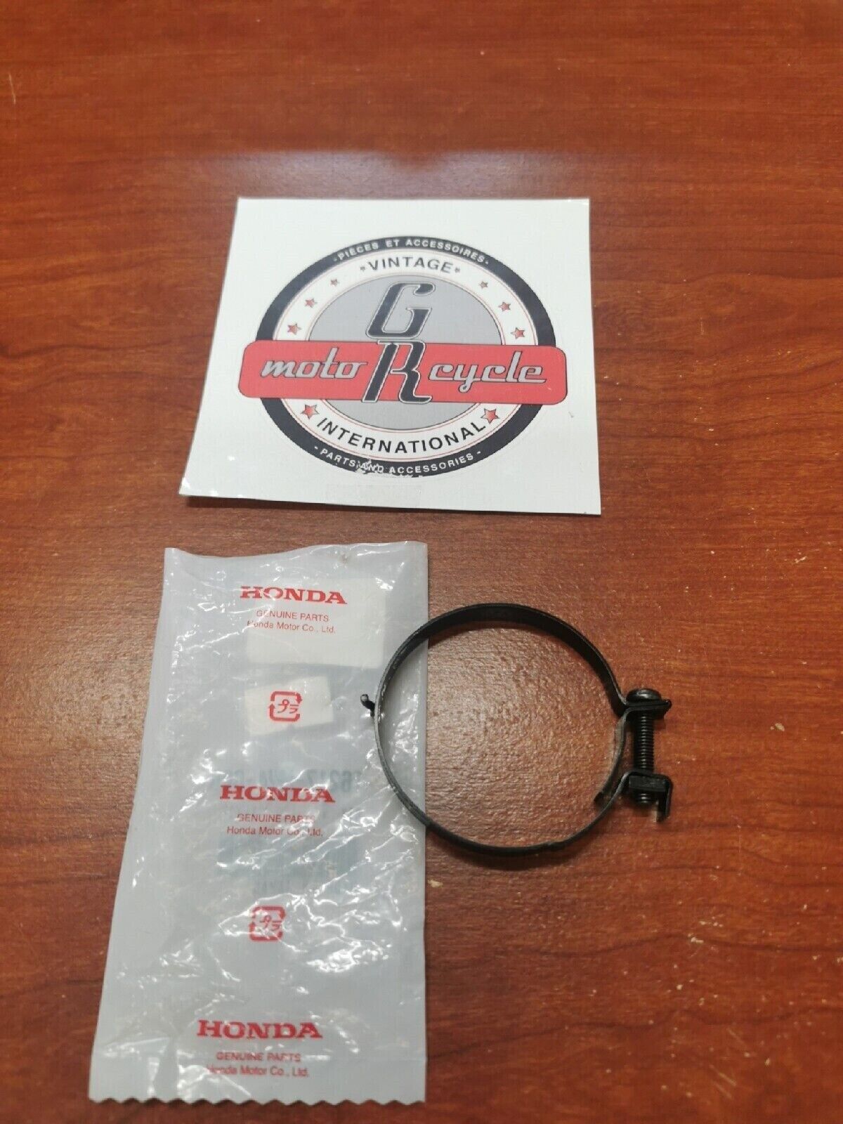 NOS Honda 2005 - 2011 TRX500 INSULATOR BAND 16217-MW4-000 H36