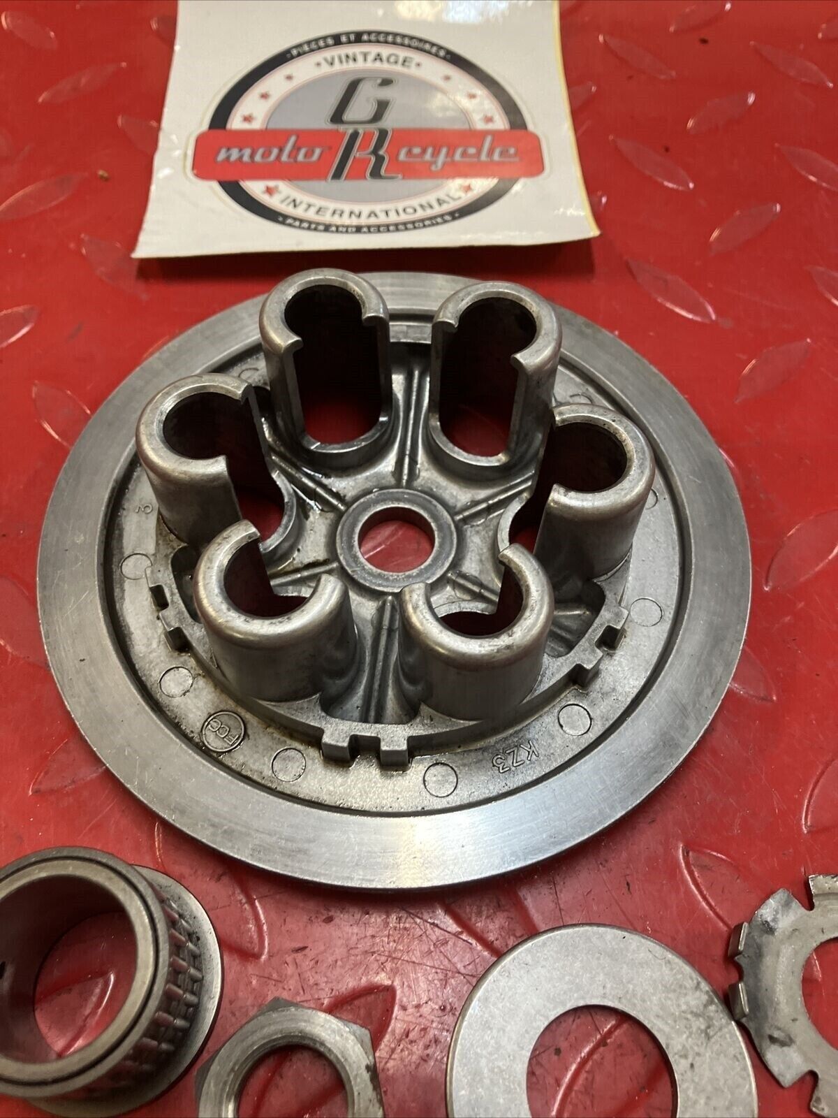 Honda CR250R 2003 clutch pressure plate bearing washer collar nut