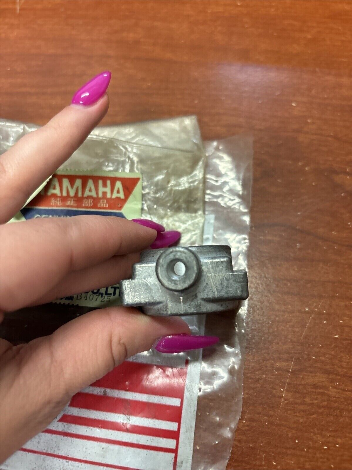 NOS Yamaha EX340 EX440 COLLAR 885-47479-00-00 Y185