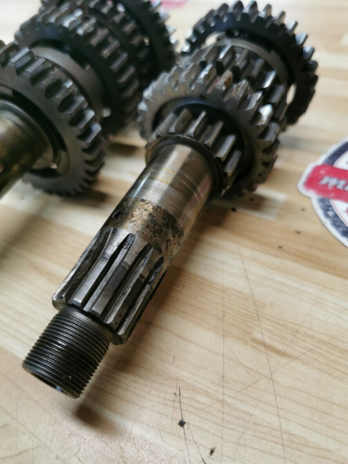 Yamaha DT250 1976 transmission mainshaft countershaft main couter shaft gear