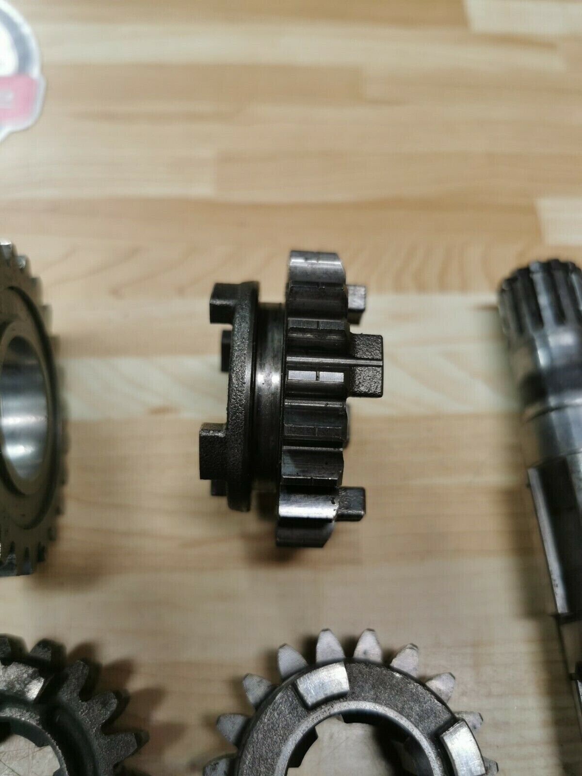 Suzuki RM250 2000 transmission gear shaft mainshaft