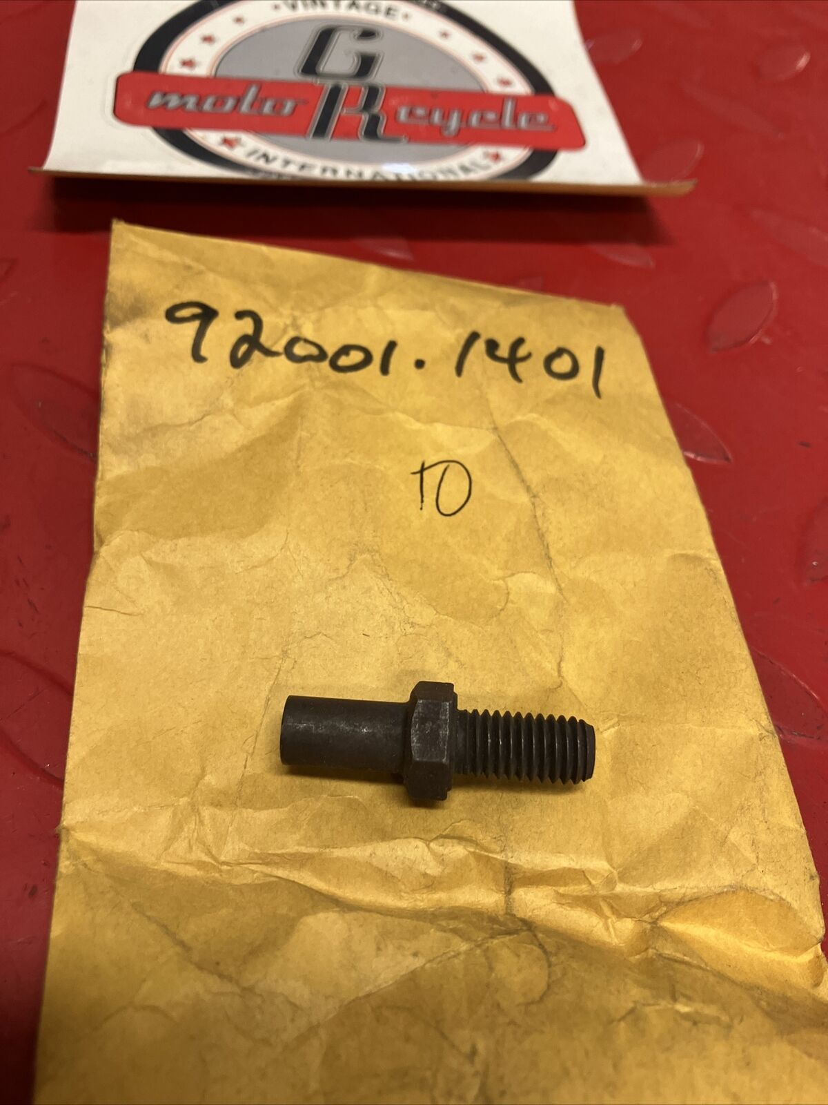 NOS KAWASAKI BOLT RETURN SPRING 92001-1401 K18