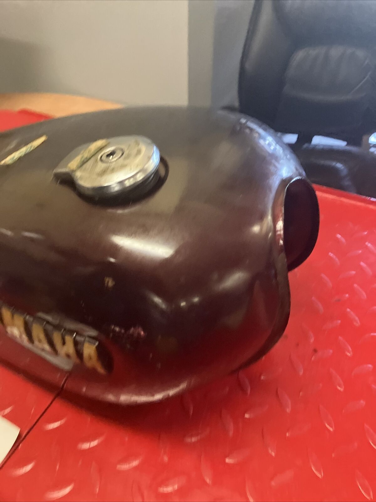 Yamaha XV750 1981 1982 1983 Virago 750 Fuel tank gas petrol reservoir