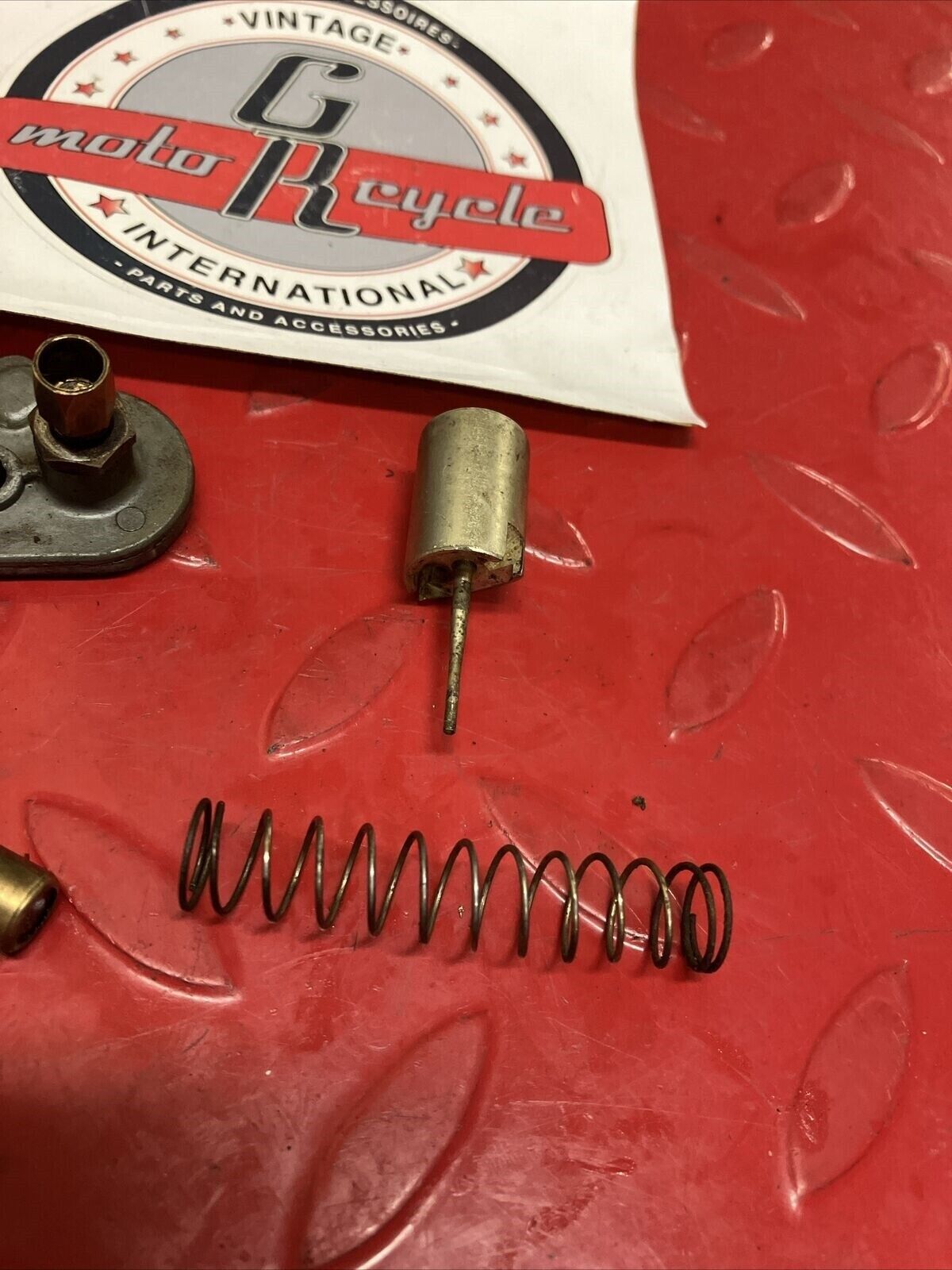 Yamaha MJ50 1982 Towny Carburetor throttle valve spring cap cover piston needle