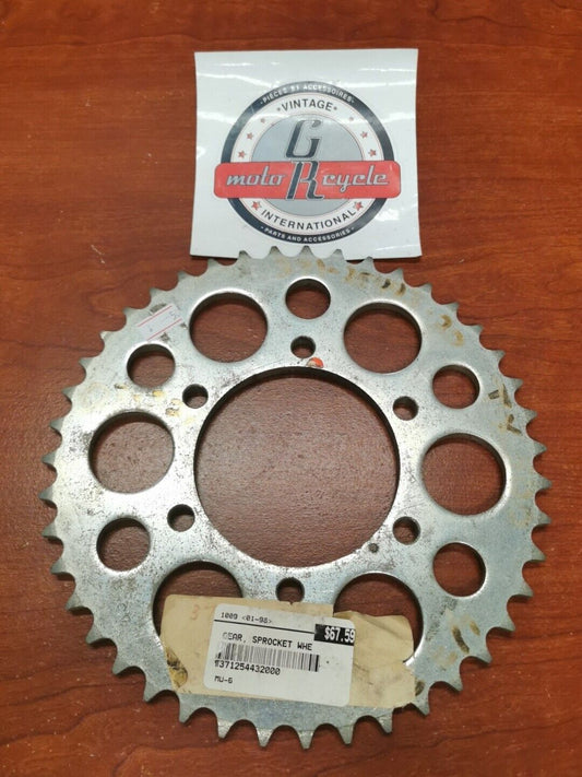 NOS Yamaha 1973 1974 TX500 1975 XS500 DRIVE SPROCKET 43T 371-25443-20-00 Y90