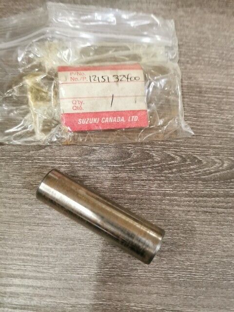 NOS SUZUKI DR370 DR400 DR400S GN400TX GN400XT SP370 PIN PISTON 12151-32400 S41