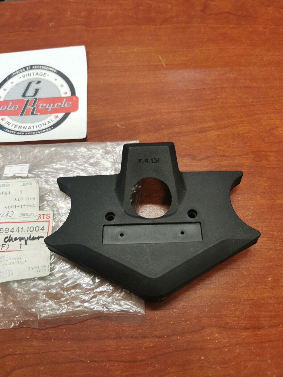 NOS Kawasaki KZ750 KZ1100 HANDLE COVER 59441-1004 K35