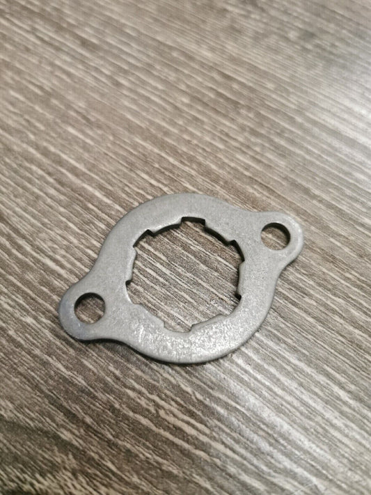 NEW YAMAHA TT250 1982 Sprocket Holder 3y1-17456-00-00 Y57