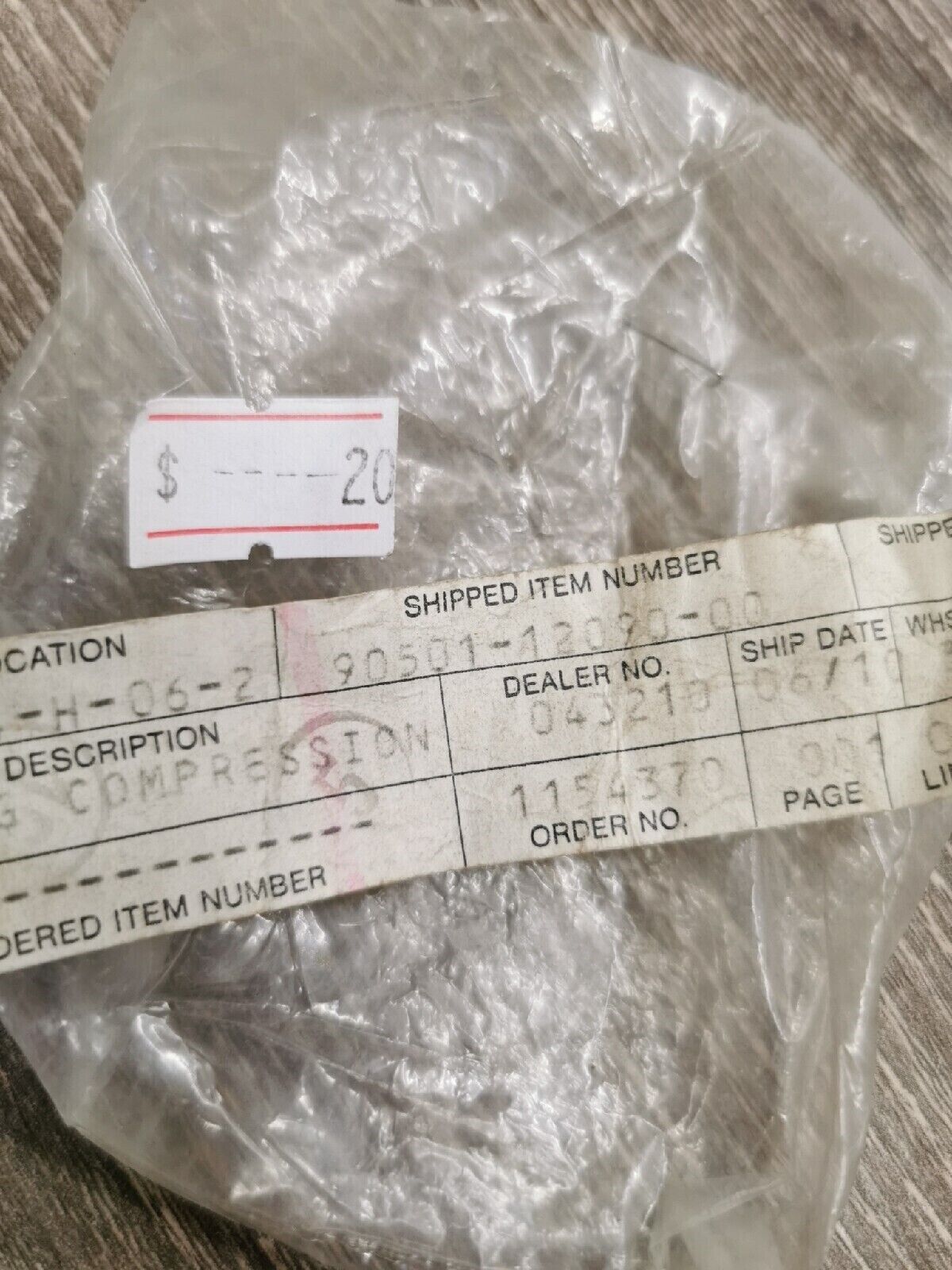NOS YAMAHA SPRING 90501-12090-00 Y56