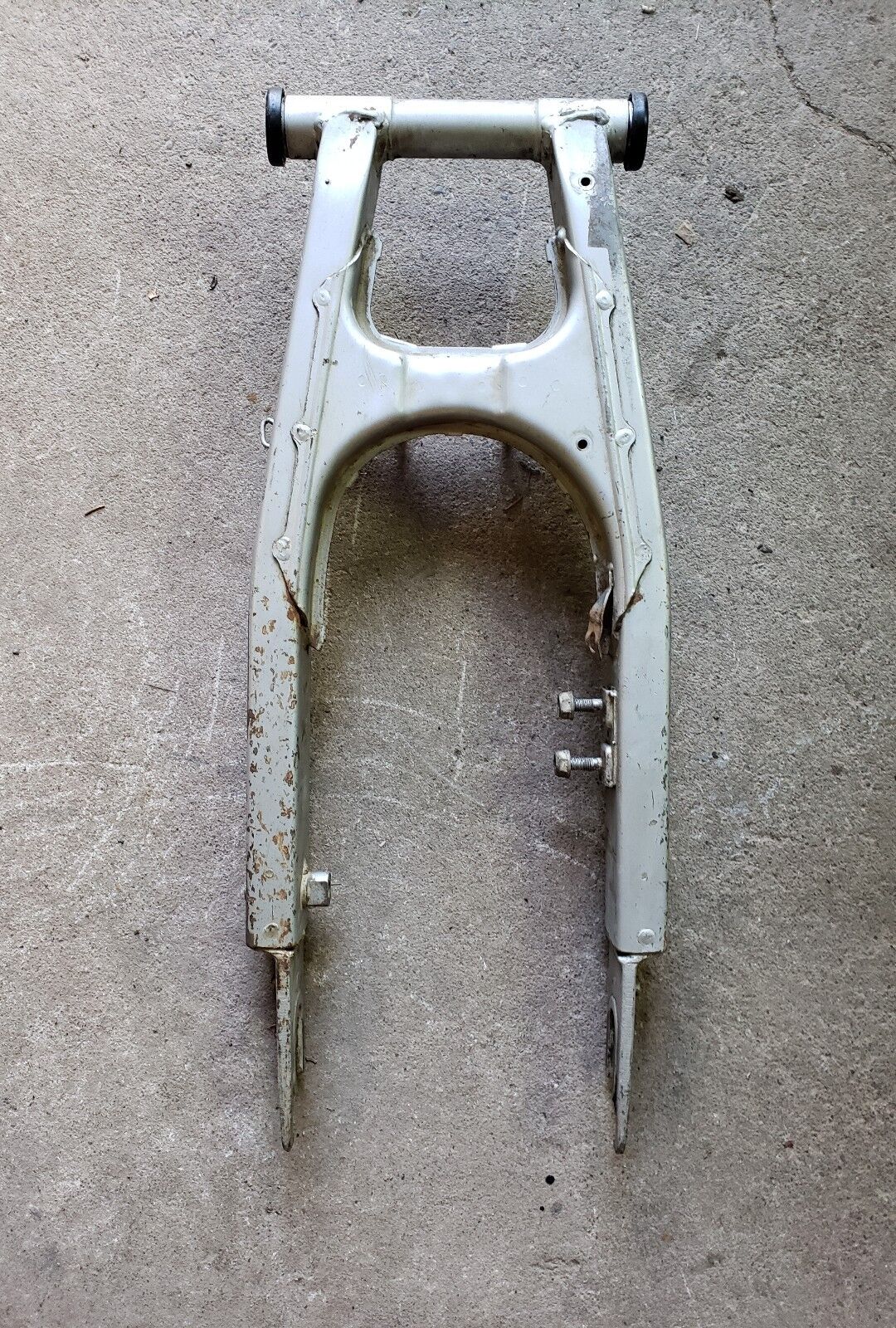 Honda XR250R 1984 XR200R swingarm swing arm XR250 XR200