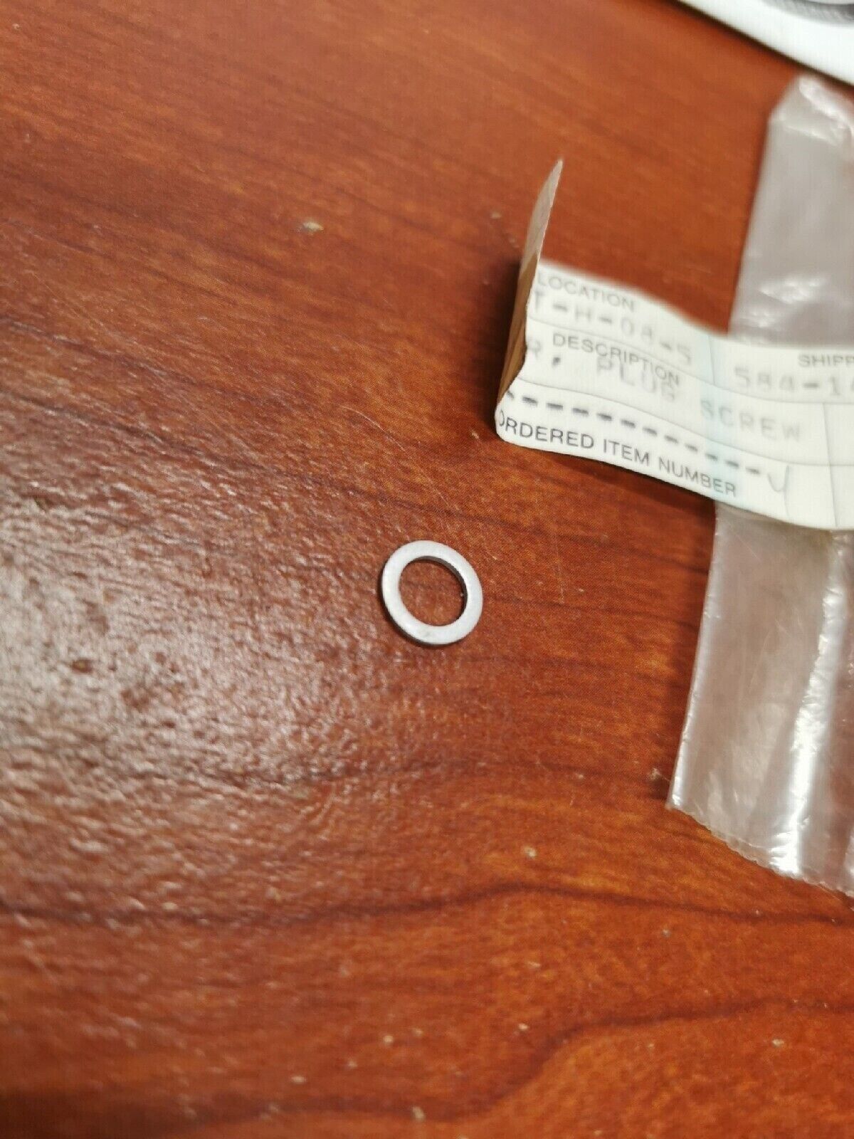 NEW NOS Yamaha CARBURETOR WASHER 584-14956-00-00 Y70