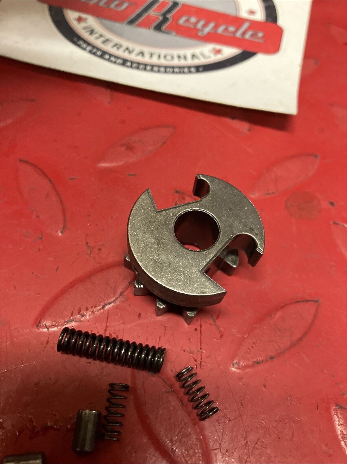 Suzuki RM125 1983 Transmission gearshift gear shift drum cam assembly