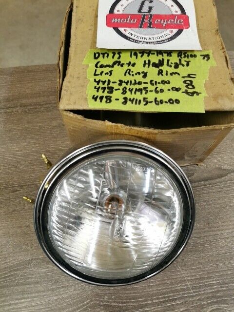NOS YAMAHA DT175 1974 1975 RS100 COMPLETE HEADLIGHT LENS 465-84110-60-00 Y130