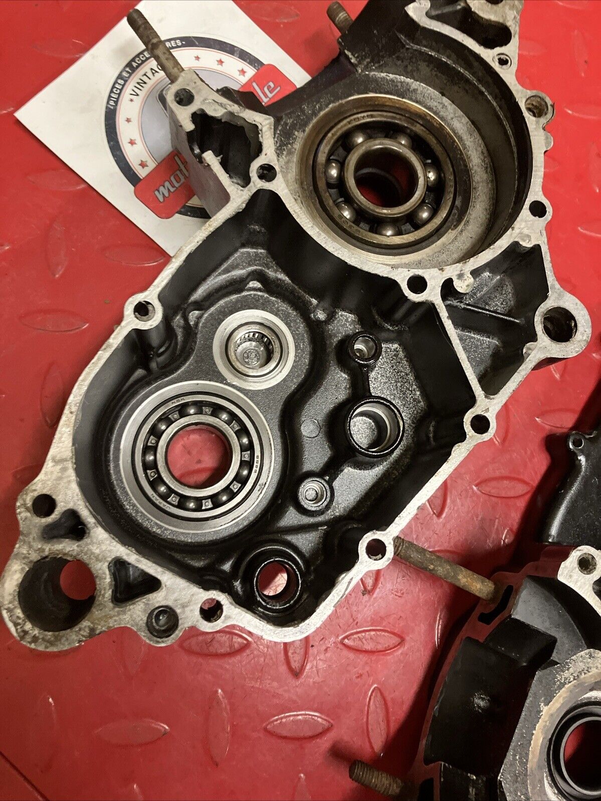 Kawasaki KDX200 1986 crankcase set left right crank case 1987