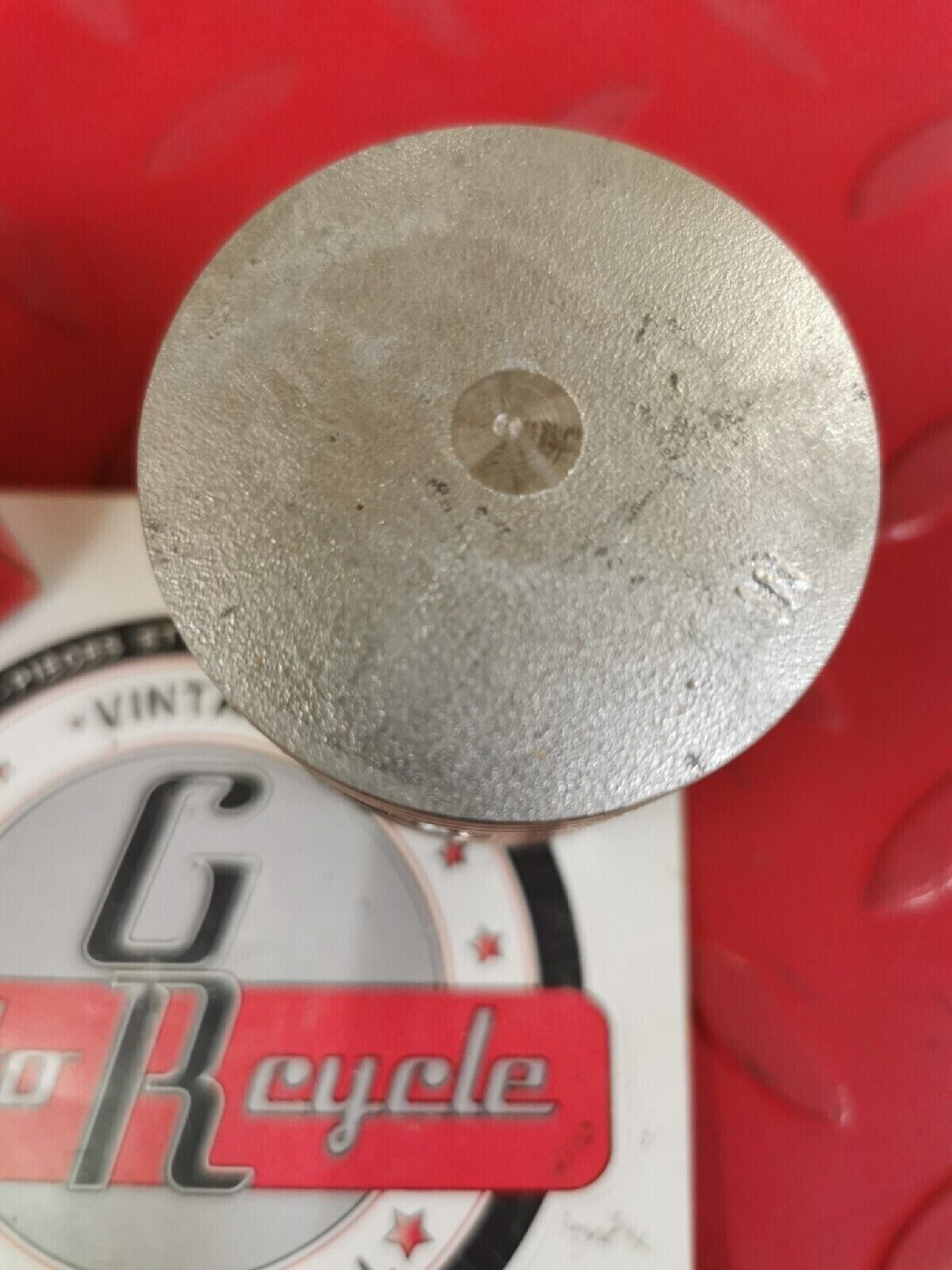 NOS HONDA CR125R 1985 PISTON STD 13101-KA3-760 H38