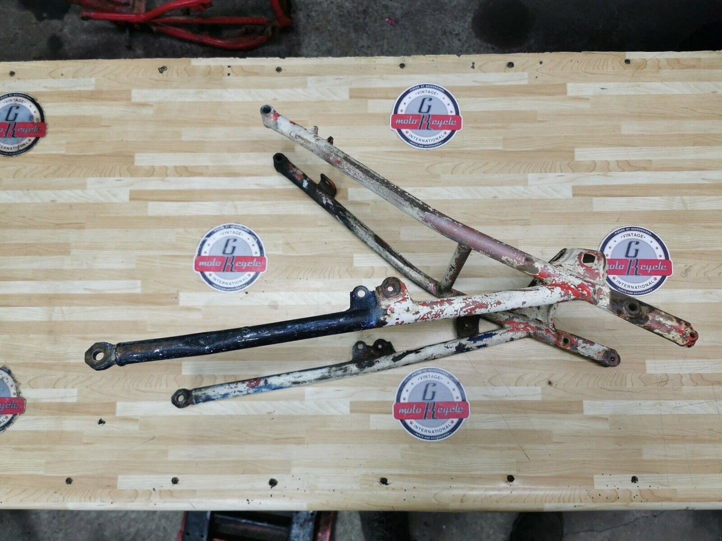 Honda CR125R 1984 subframe sub frame chassis CR250R CR500R