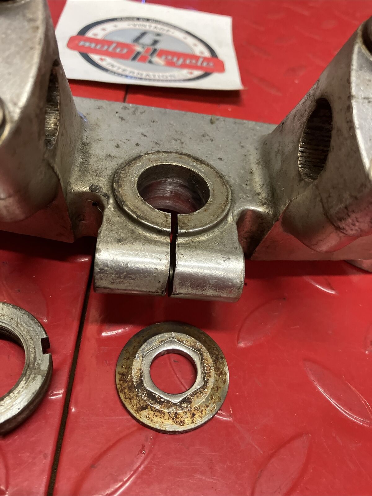 Kawasaki KX125 1980 steering stem head top triple clamp tree
