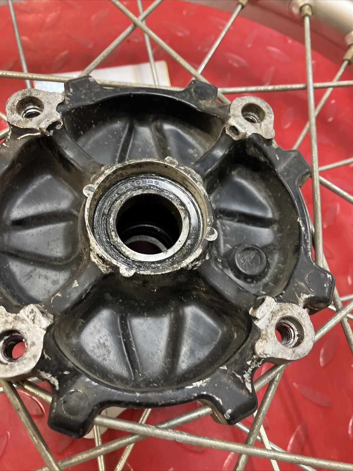 Honda XR250R 1991 rear wheel hub rim VERY NICE 1990 1992 1993 1994
