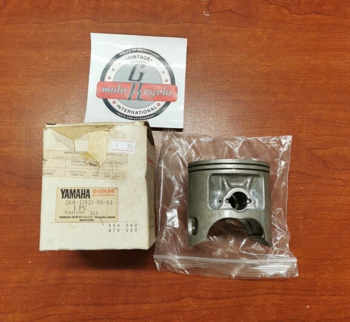 NOS Yamaha 1983 1984 IT490 PISTON (STD) 26A-11631-00-94 Y86