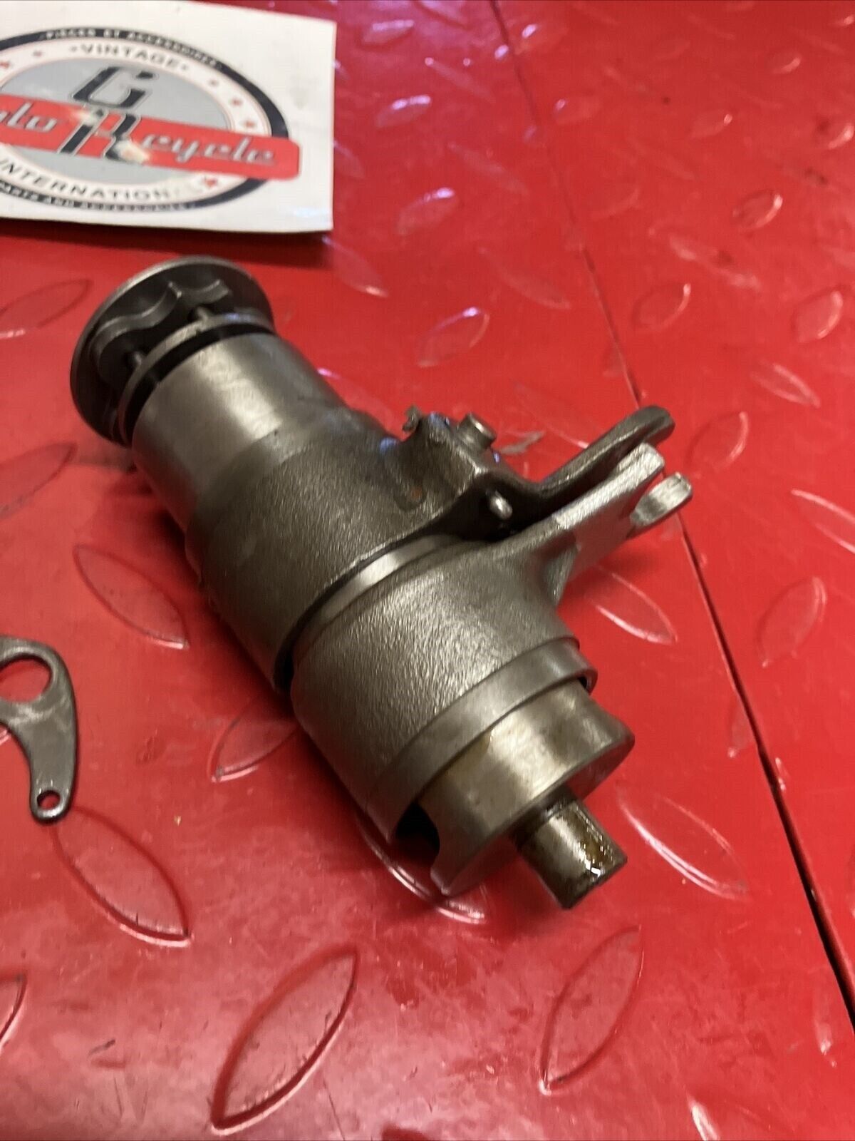 Suzuki RV90 1973 transmission gearshift gear shift forks drum 25311-12102