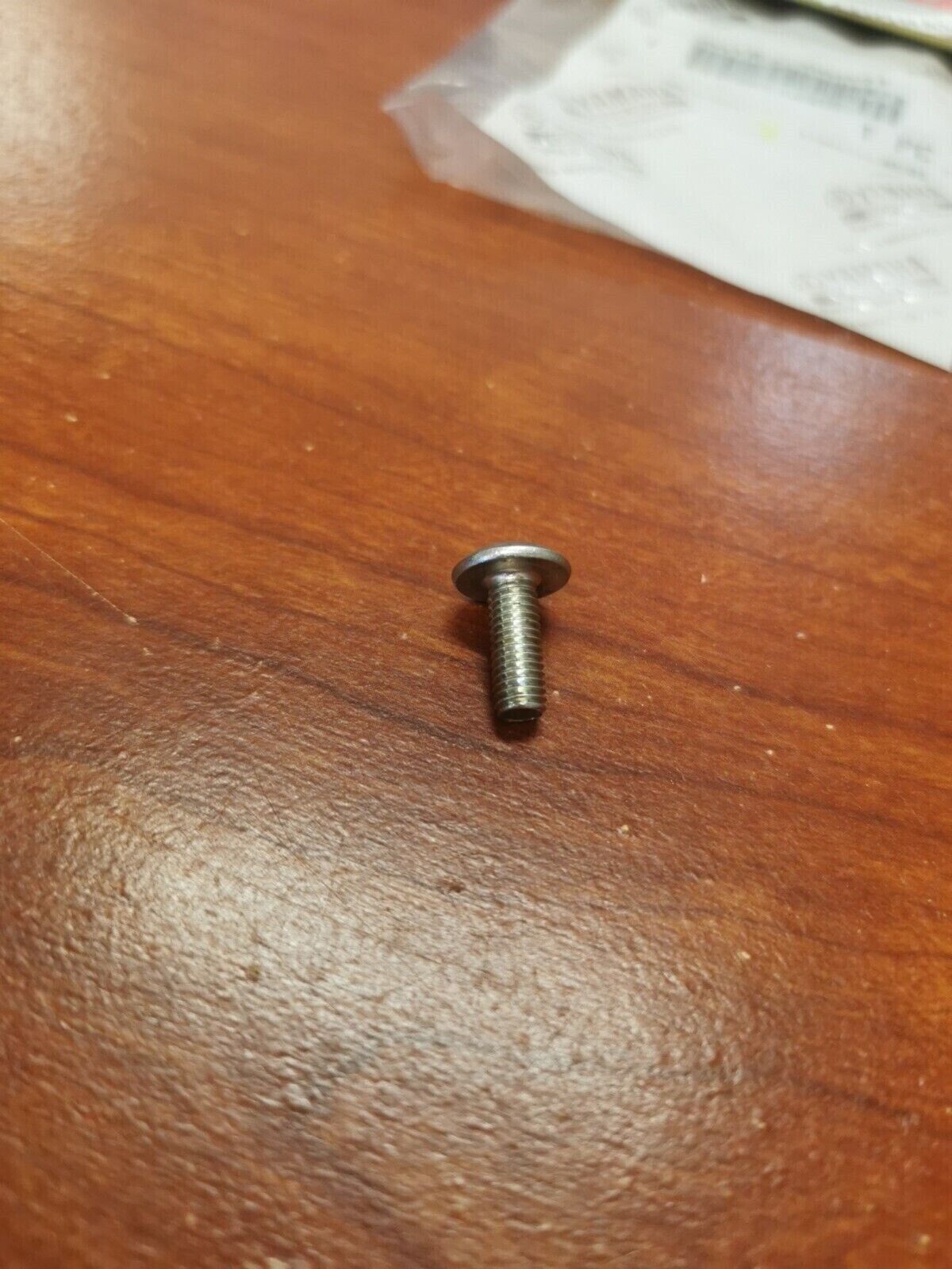 NOS Yamaha YFM80 YXC70 YXE85 BINDING SCREW 90154-05021-00 Y83