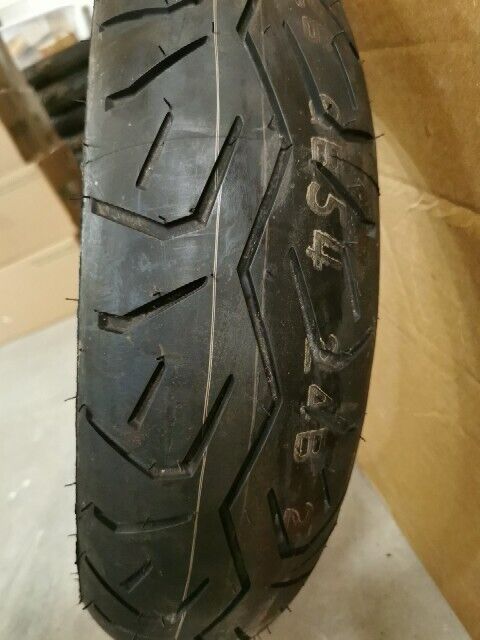 NOS BRIDGESTONE EXEDRA MAX BIAS 150/80B16 M/C 71H REAR TIRE 004897