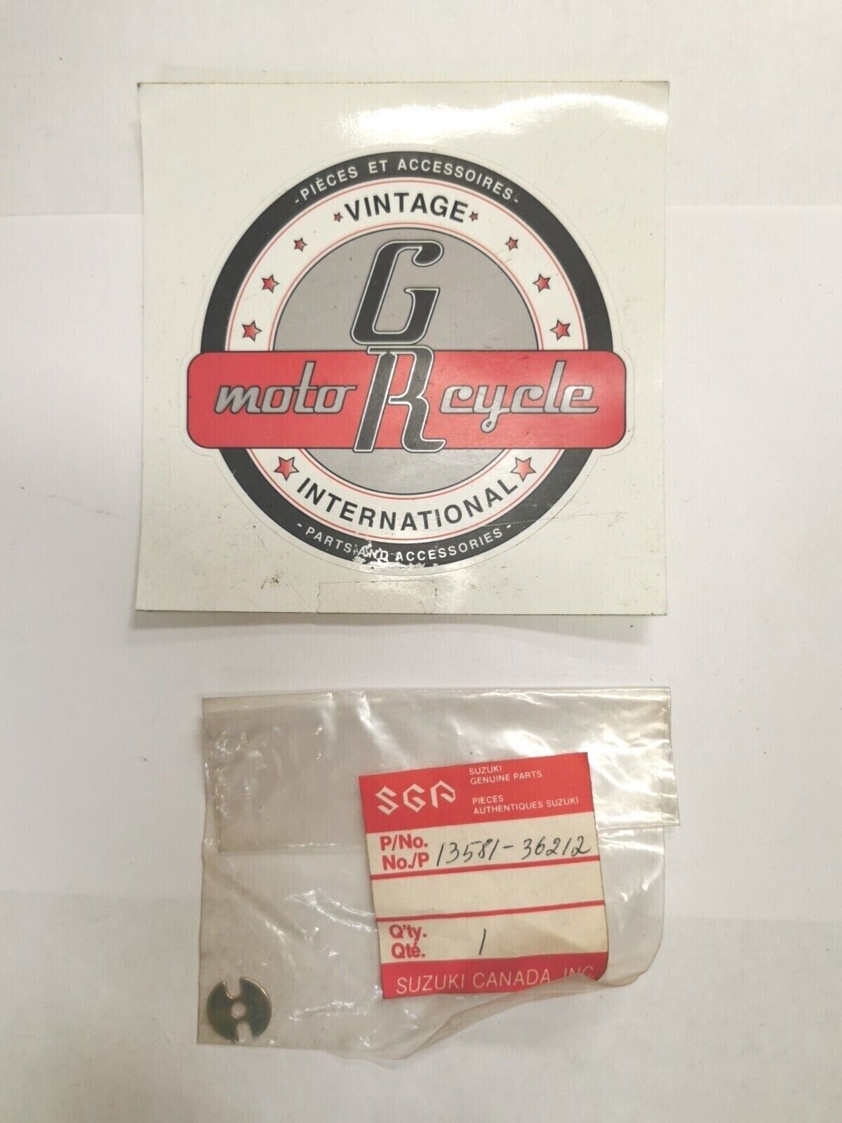 NOS SUZUKI ALT125 1983 - 1985 STOPPER NEEDLE CLIP NUT 13581-36212 S29