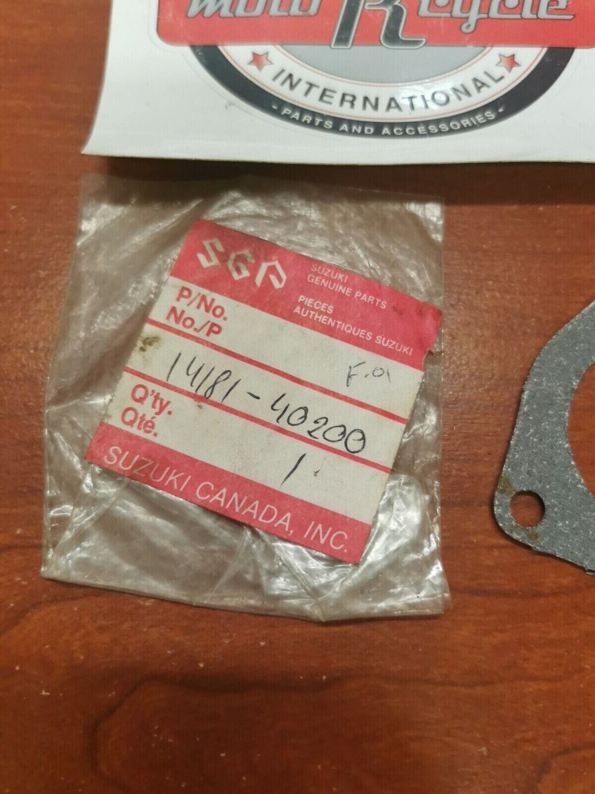 NOS Suzuki RM100 RM125 EXHAUST PIPE FLANGE GASKET 14181-40200-H17 S20