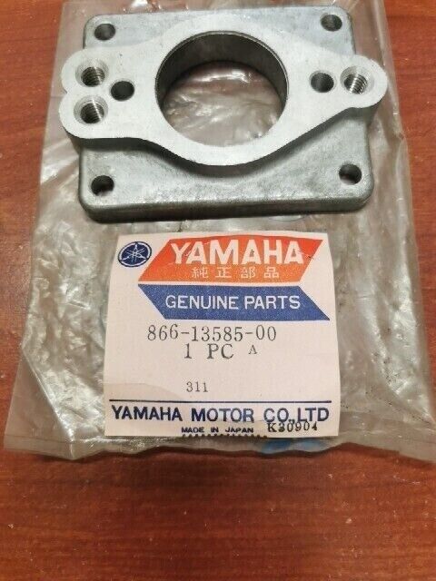 NOS Yamaha 1974 GP433F CARBURETOR JOINT 866-13585-00-00 Y125
