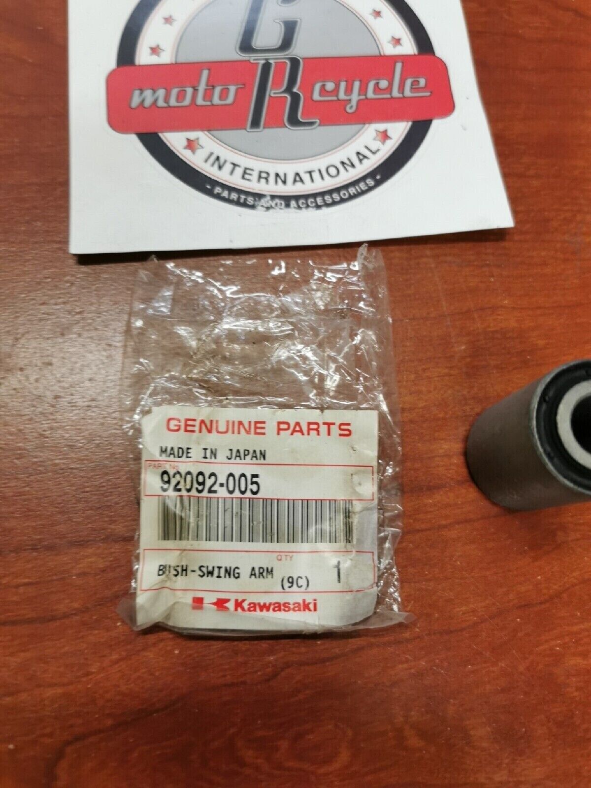 NOS Kawasaki KD100 KAF950 KX500 KX250 SWING ARM SHAFT BUSHING 92092-005 K26