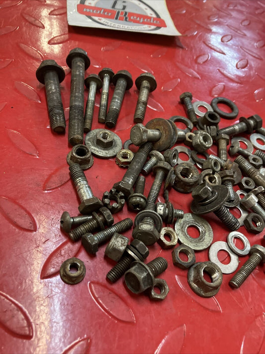 Suzuki RM125 1982 frame bolt nut washer collar hardware