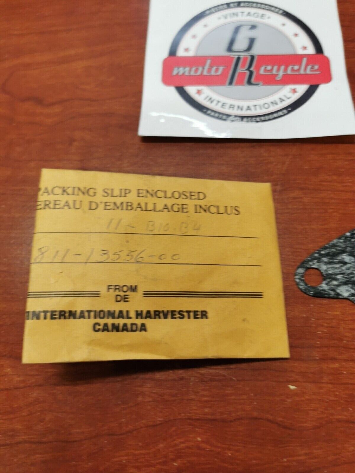 NOS Yamaha EL433 EW433 SL433 SW433 INTAKE MANIFOLD GASKET 811-13556-00-00 Y78