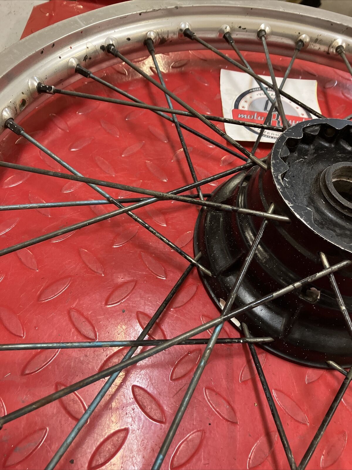 Suzuki RM250 1984 front wheel rim hub RM250 RM500 54110-14121 2