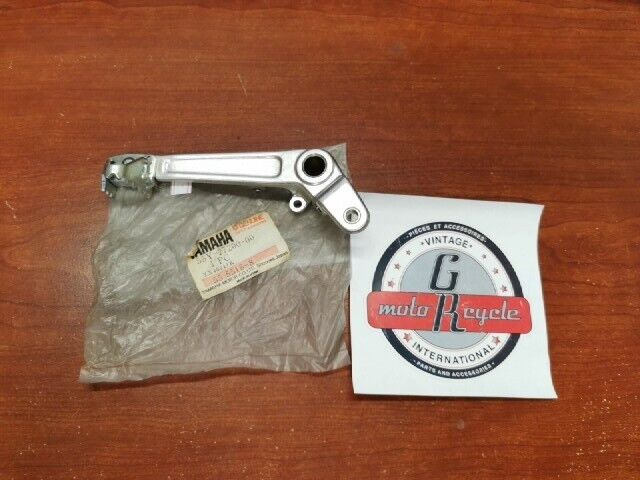 NOS Yamaha 1984 1985 YZ125 BRAKE PEDAL 55Y-27200-00-00 SUB 39W-27200-00-00 Y107