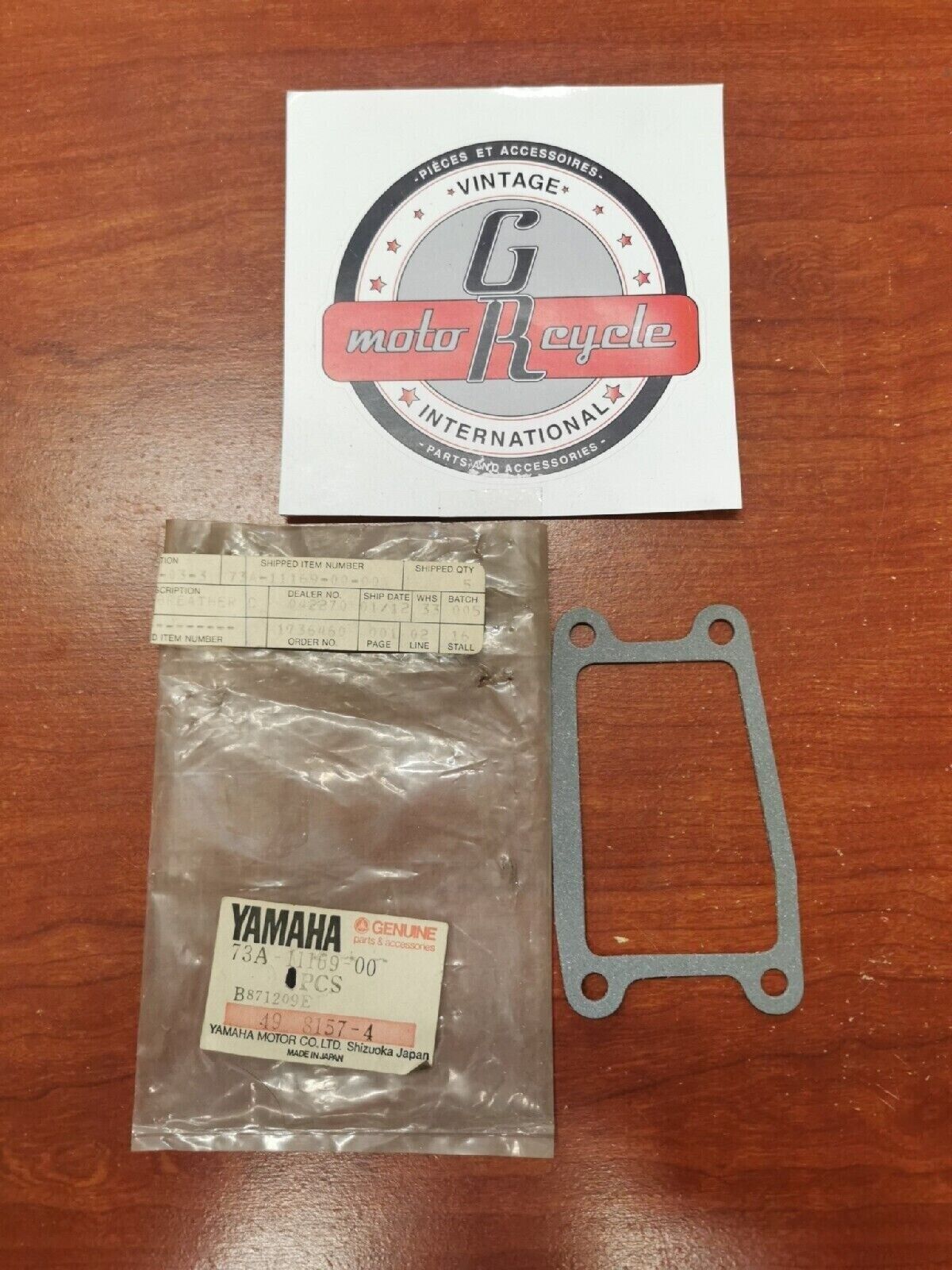 NOS Yamaha EF4000 EF5000 EC4000 EC5000 BREATHER COVER GASKET 73A-11169-01-00 Y76