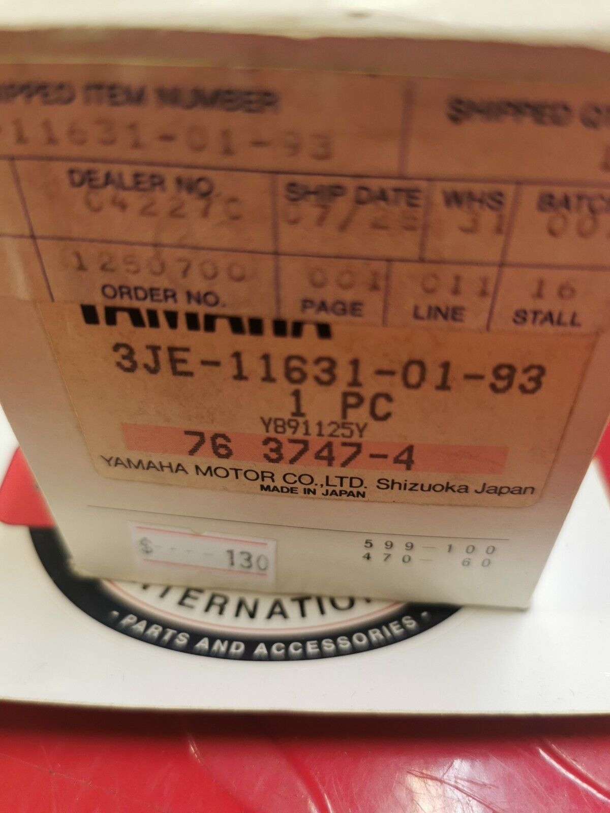 NOS Yamaha YZ250 PISTON (STD) 3JE-11631-01-93 Y17