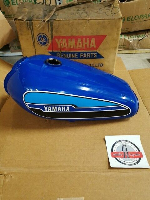 NOS Yamaha 1976 RD200 FUEL TANK (FRENCH BLUE) 398-24110-Y0-04