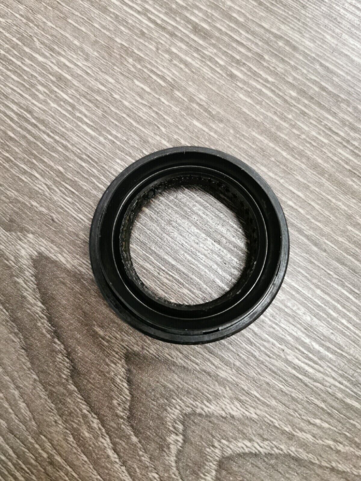 NOS SUZUKI  KINGQUAD GUADRUNNER 1987 - 2013  OIL SEAL 09283-34008  S11