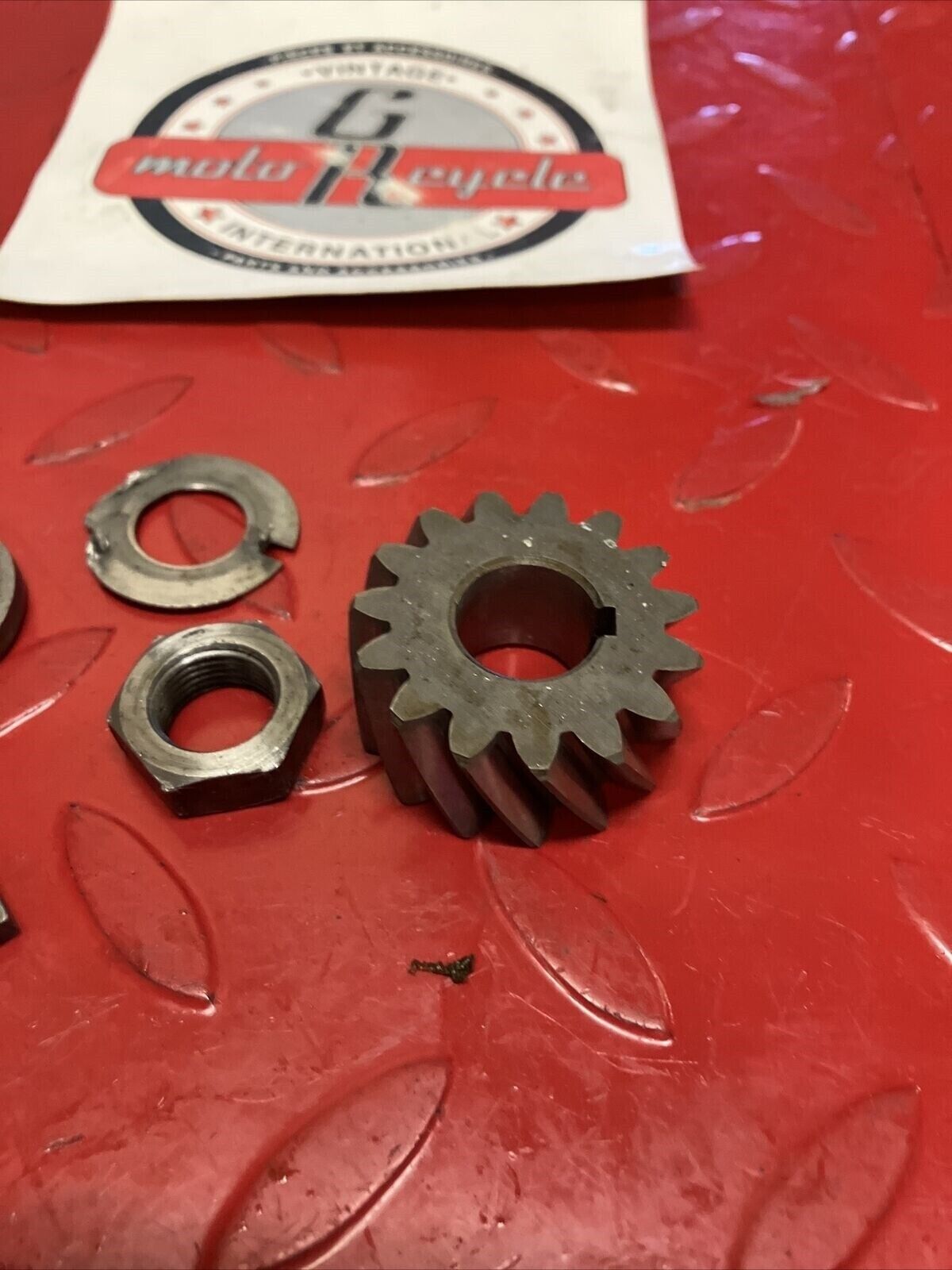 Suzuki RV90 1973 crankshaft crank shaft primary drive gear
