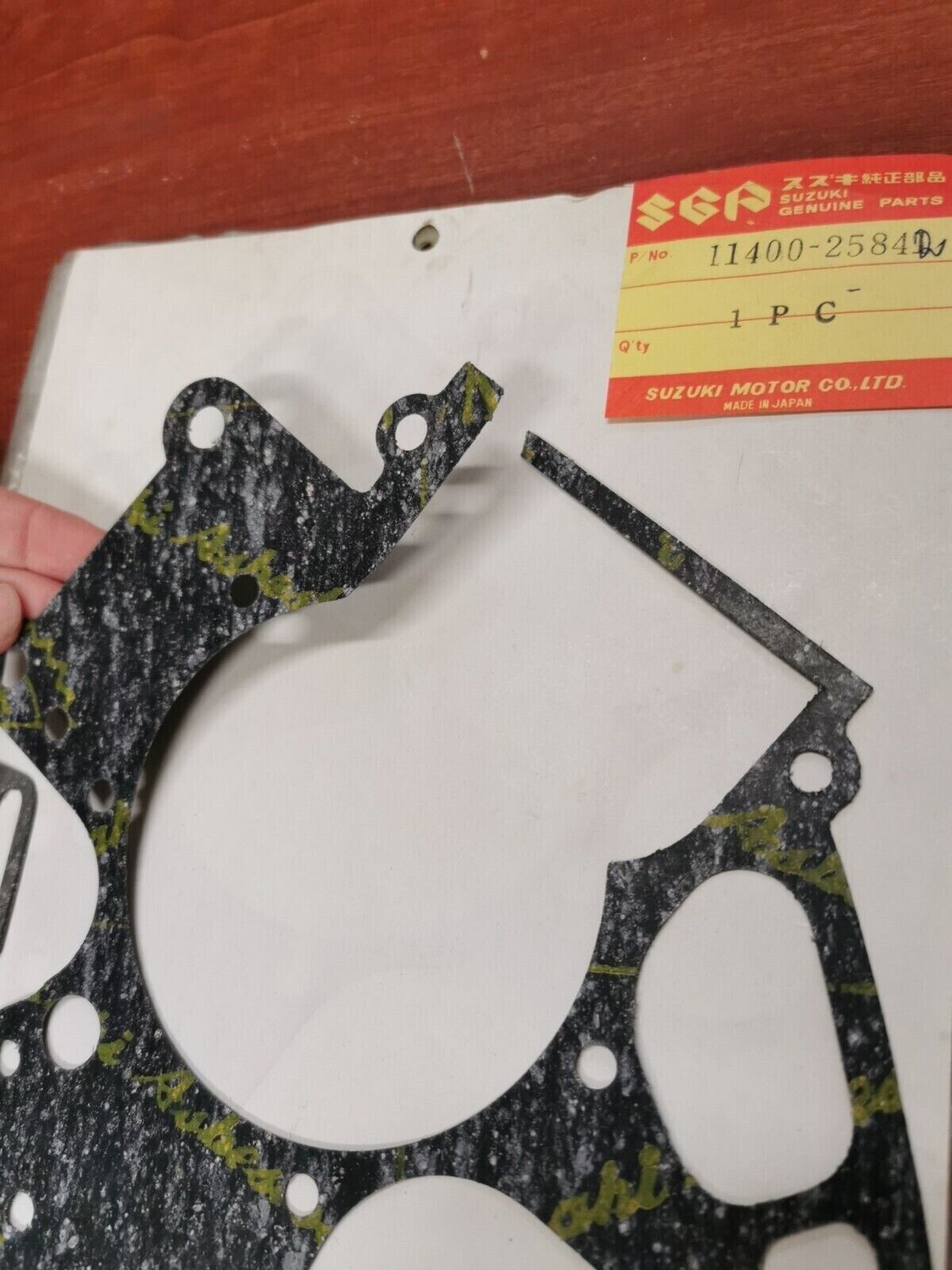 NOS SUZUKI TS100 TC100 GASKET KIT INCOMPLETE 11400-25841 SUB. 11400-25844 S31