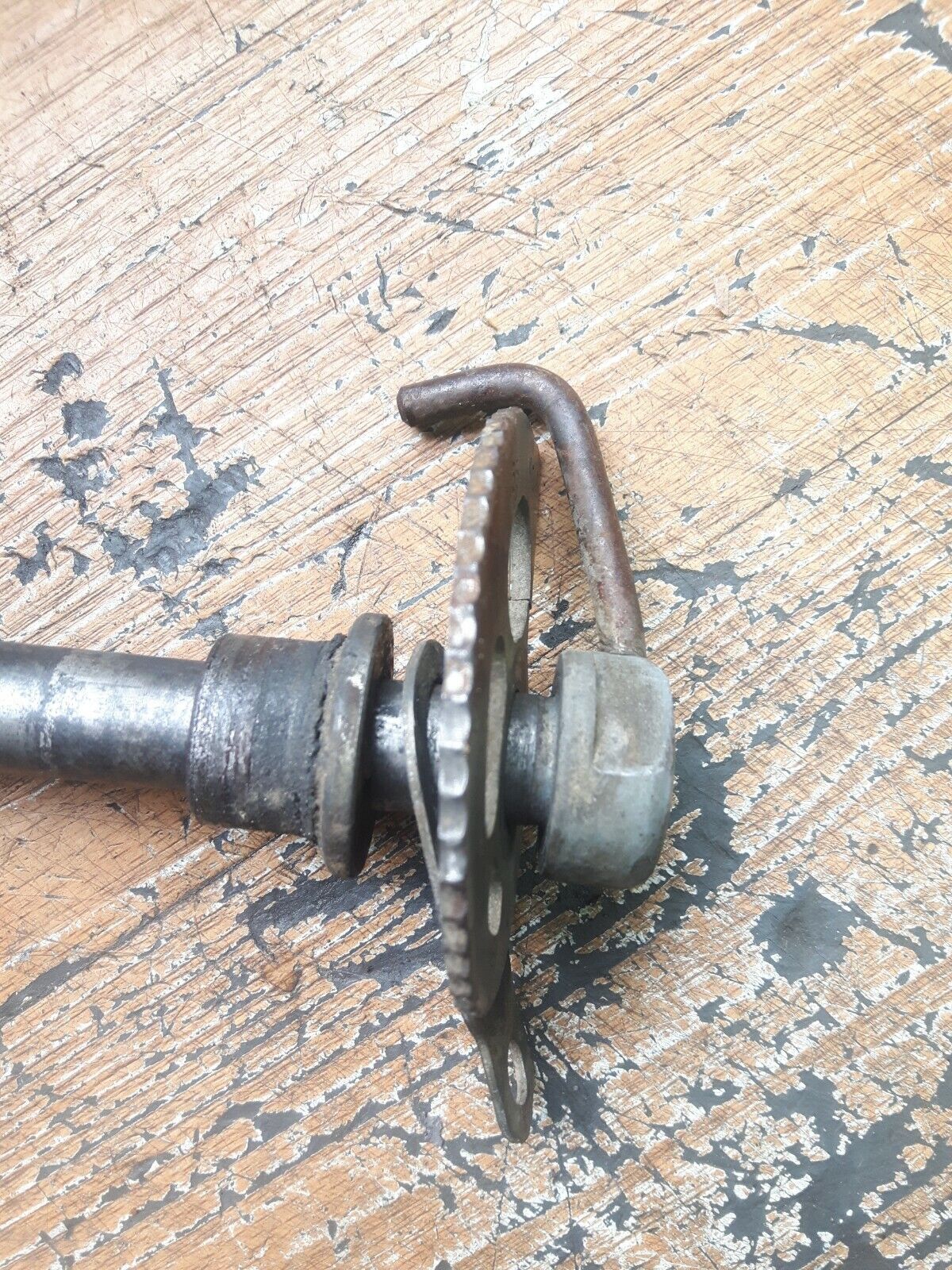 Honda XR350R 1983 rear wheel axle bolt nut XR500R 1983 1984 42301-KF0-000 ..