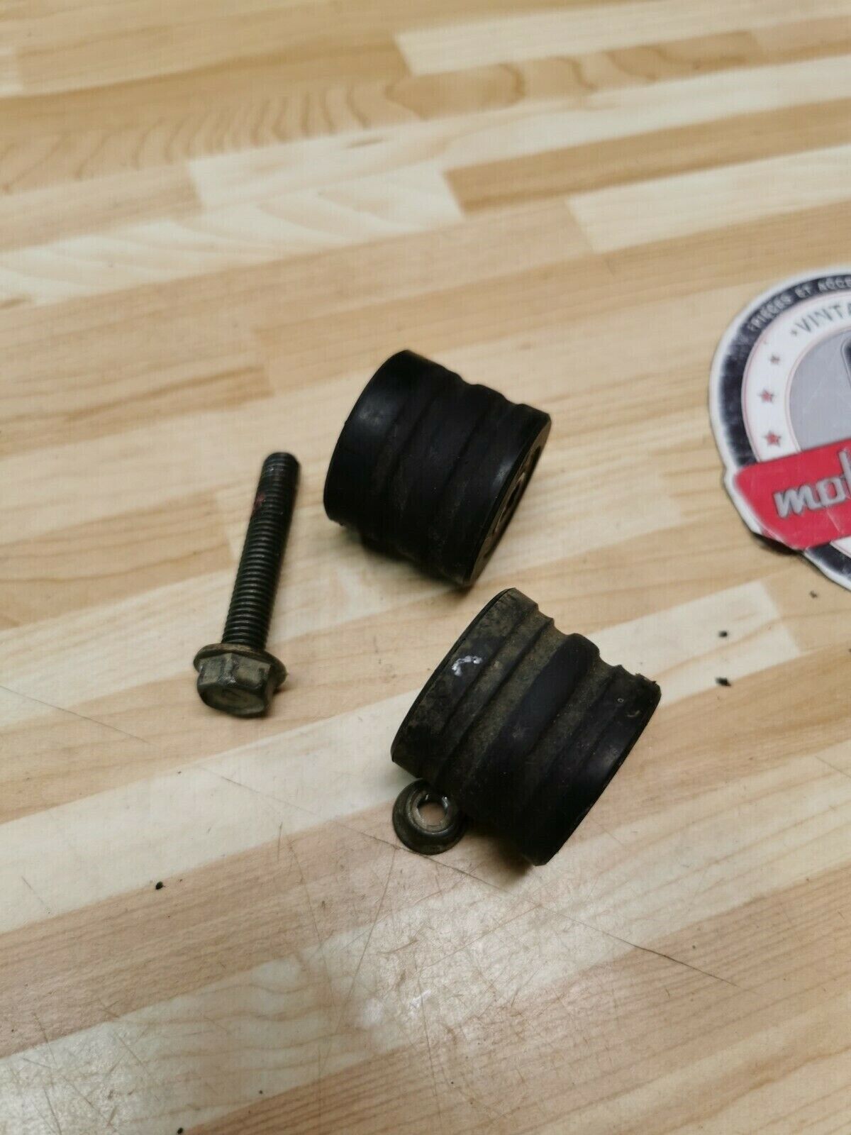 Kawasaki KX250F 2005 chain guide roller