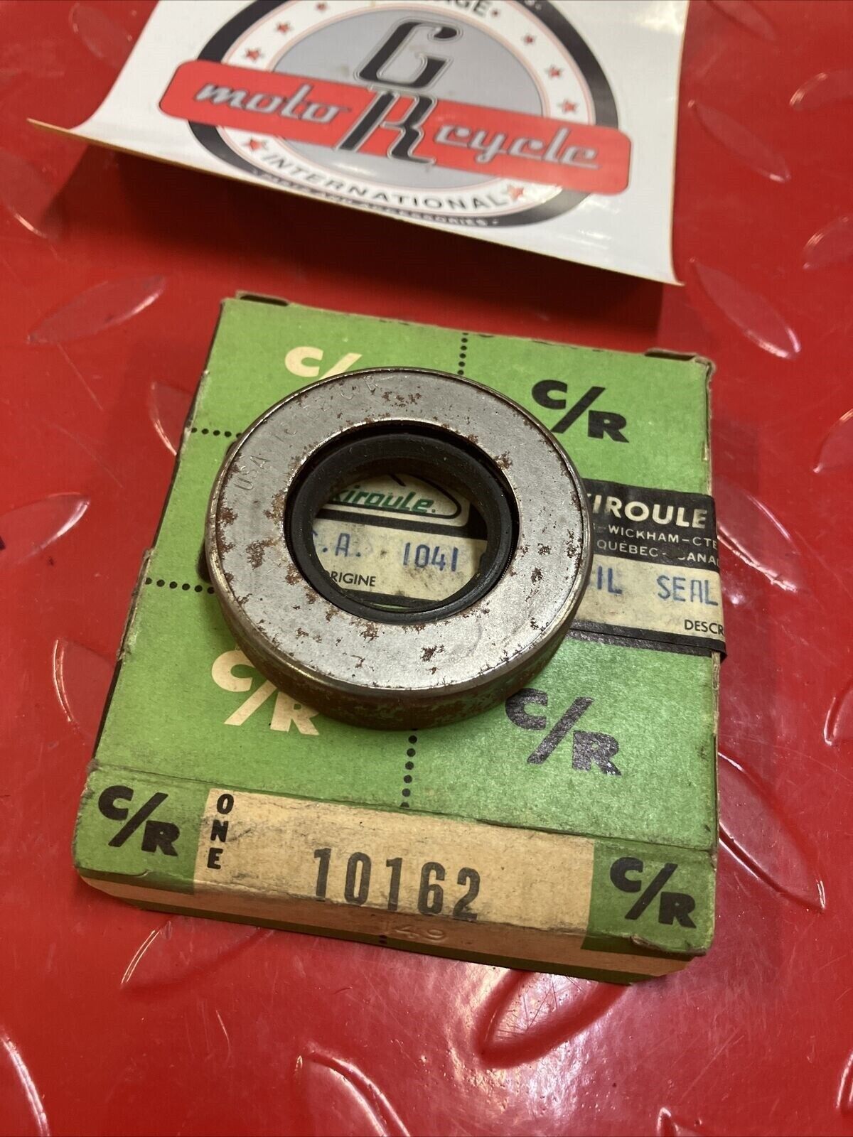 Nos Skiroule Oil seal 1041x0008 1041-0008 S1