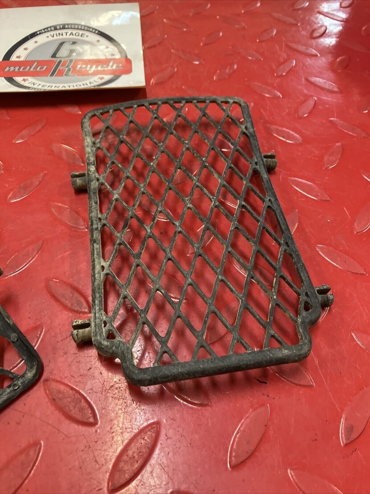 Honda CR250R 1984 Left right radiator grille louver guard CR125R