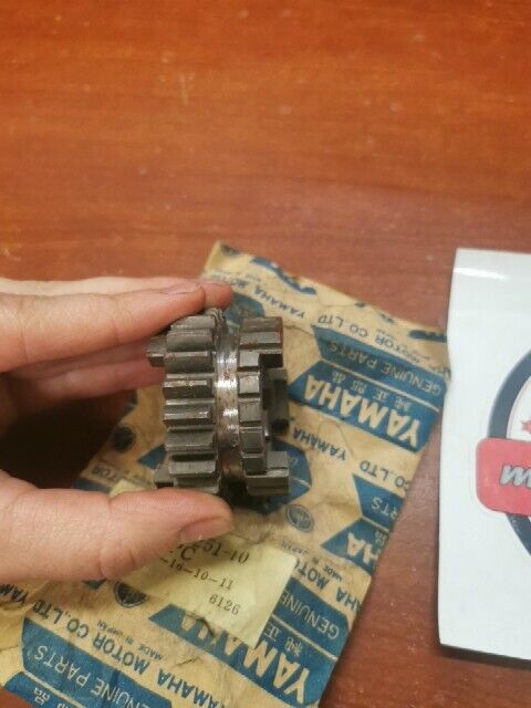 NOS Yamaha 1972 1973 DT2 DT3 5TH WHEEL GEAR 291-17251-10-00 Y141