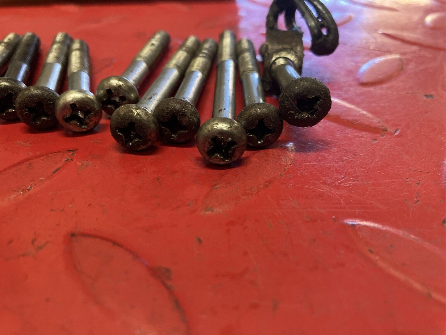 Suzuki RM125 1983 Crankcase hardware bolt set