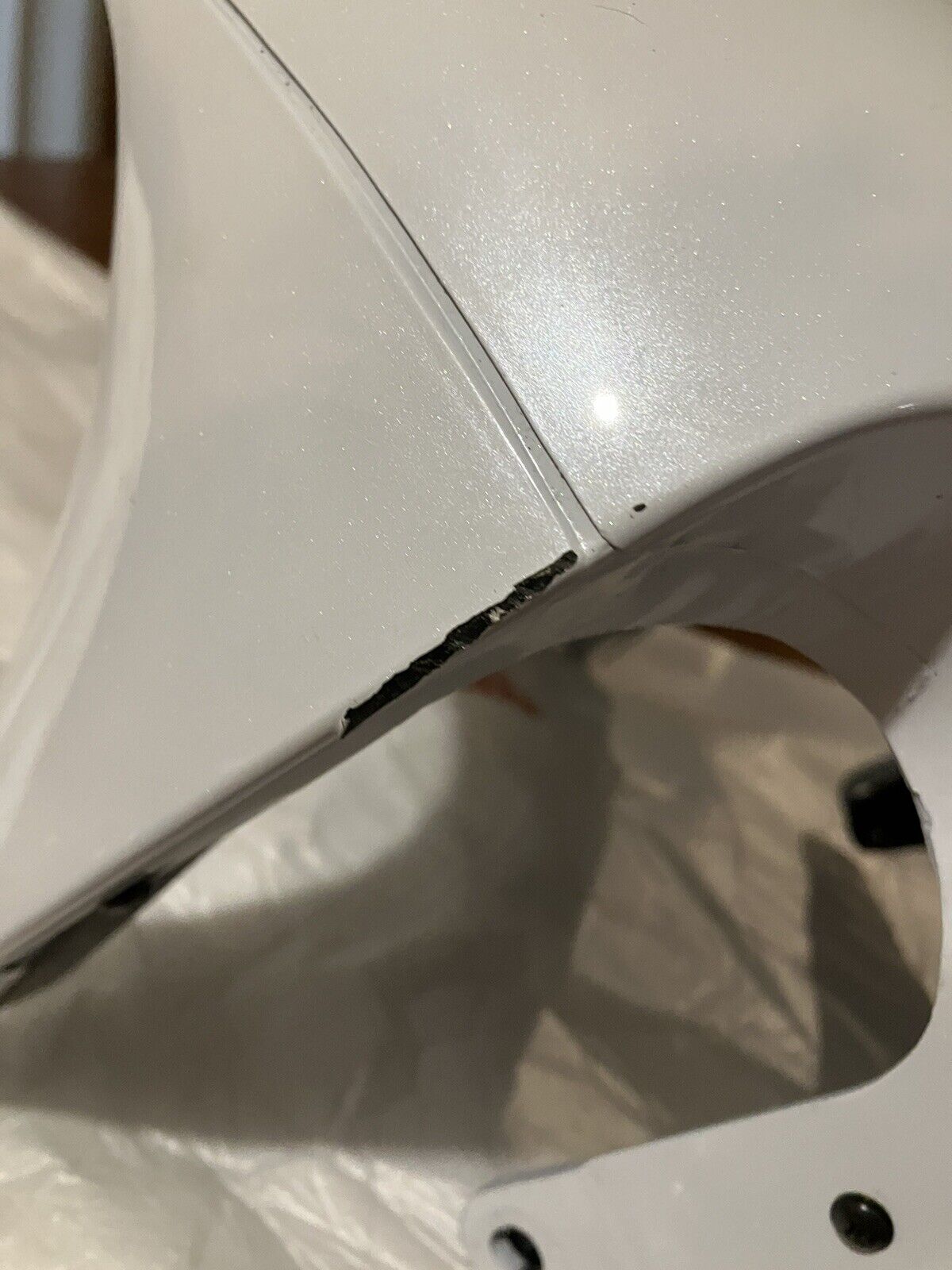 NOS Suzuki GSXR750 1992 GSX-R 750 FRONT FENDER 53110-17D20-0JW S34